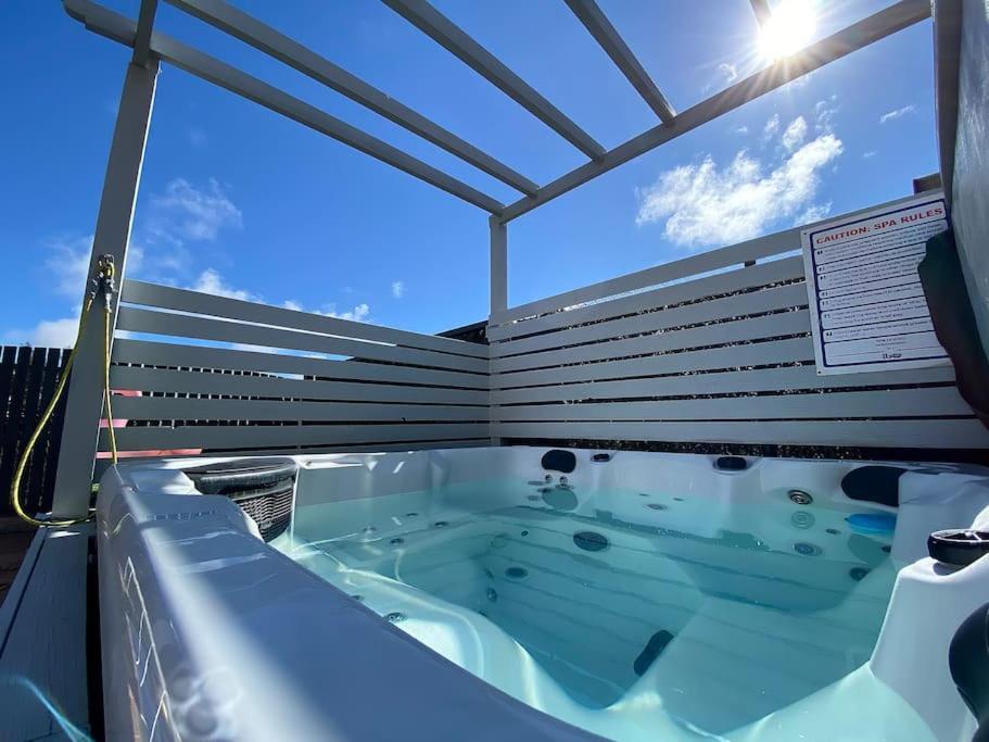 Comfortable Family House With Pool And Jacuzzi Costa De Antigua Ngoại thất bức ảnh