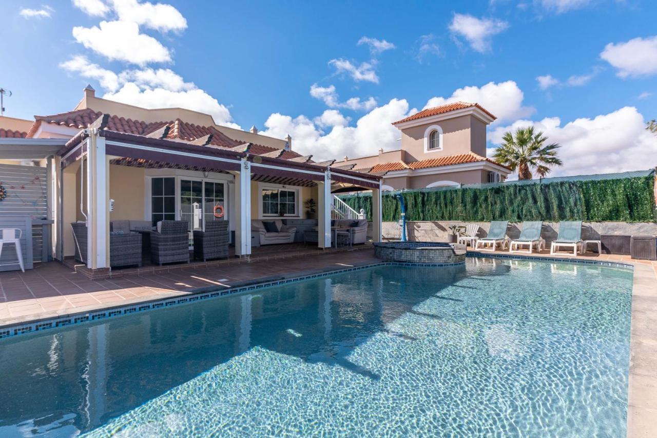 Comfortable Family House With Pool And Jacuzzi Costa De Antigua Ngoại thất bức ảnh